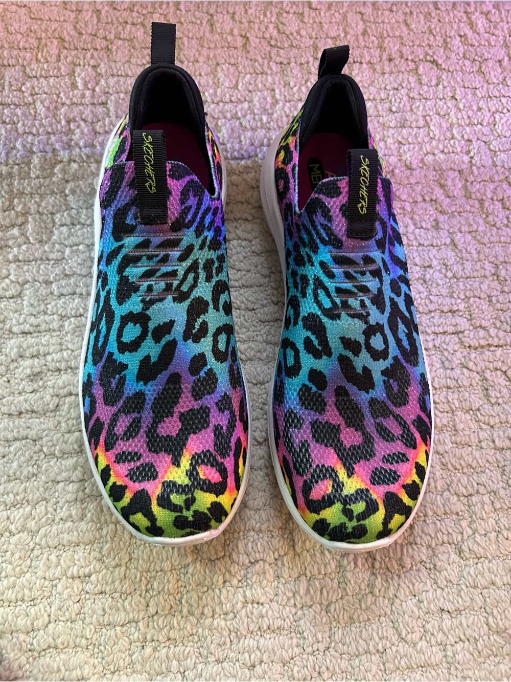 Skechers Kids Ultra Flex 2.0 Slip-On Sneakers in Rainbow Leopard Size 5/37 - Picture 2 of 5